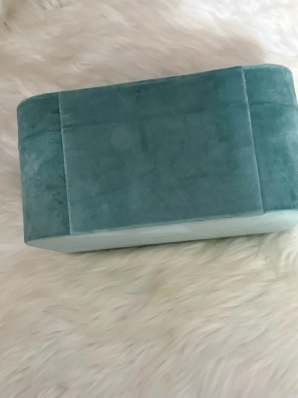 Velvet Jewelry Organizer Box in Mint Green - Compact Travel Case
